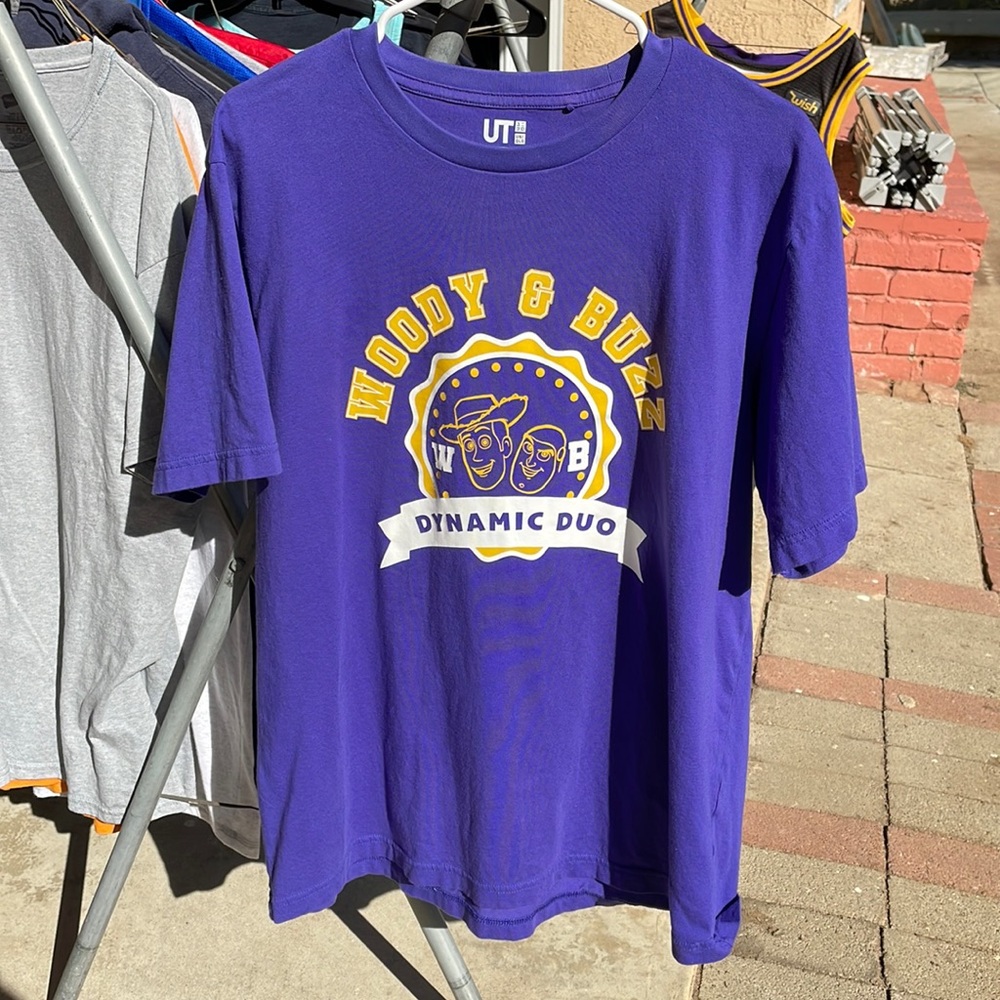 L Disney/Pixar T-Shirt